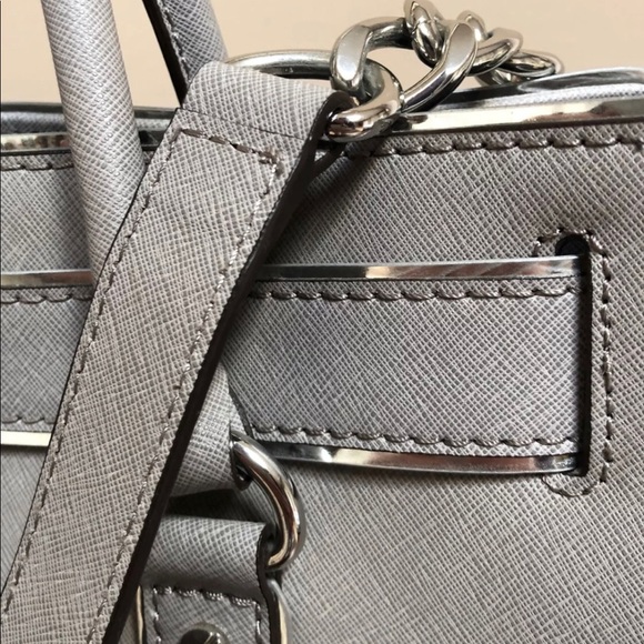 MICHAEL KORS HAMILTON BAG - Picture 3 of 5